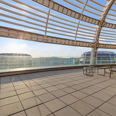 Skypark With Views Free Parking Apartamento