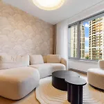 Skypark 1-bedroom On Floor 11 With Park View And Parking By Skyviews