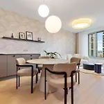 Skypark 1-bedroom On Floor 11 With Park View And Parking By Skyviews Apartment *